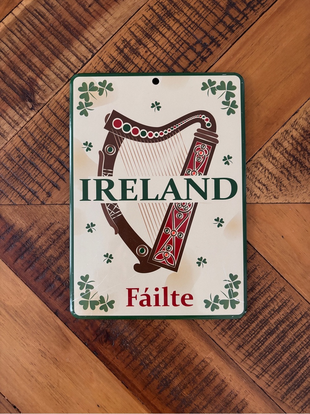 Ireland Fáilte Harp Metal Sign Decor